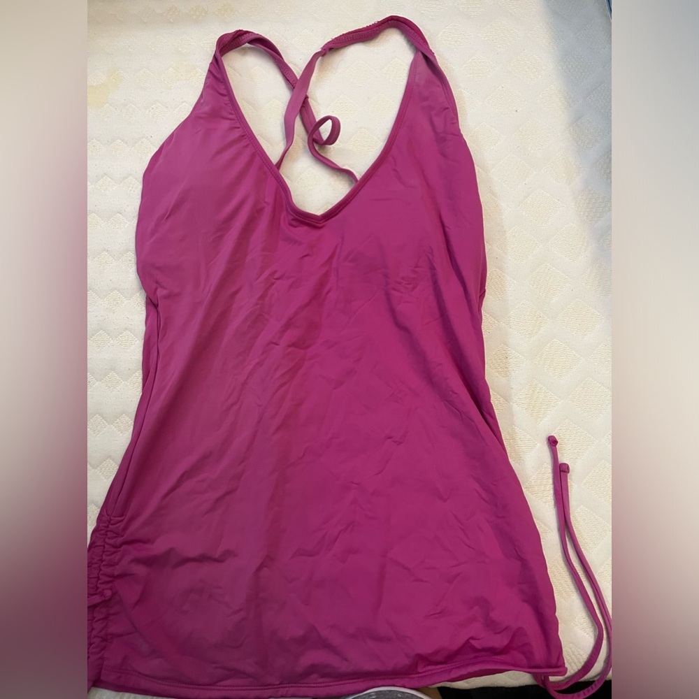 Bathing suit - Picture 2 of 3